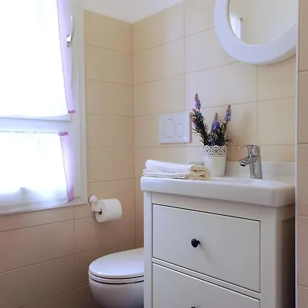 Lägenhet Milu Quinto Di Treviso